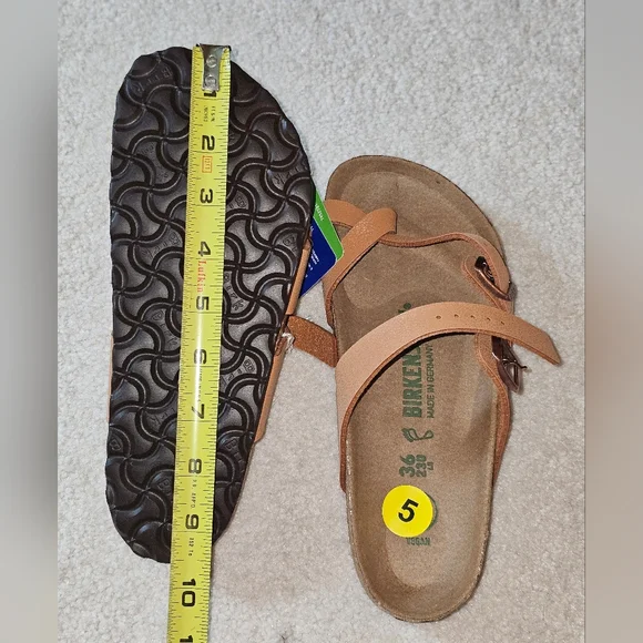 Birkenstock Light Brown Adjustable Sandals - Picture 4 of 4